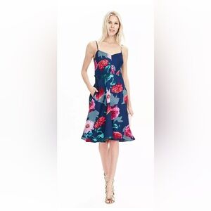 Preowned Banana Republic Gerber Daisy Floral Midi Dress In Size 14
